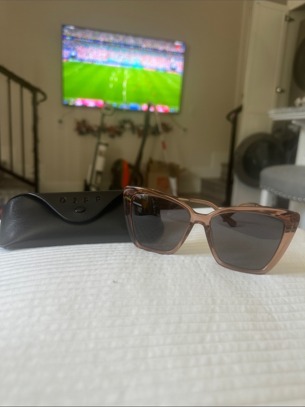 DIFF Eyewear” Becky II”  Sunglass